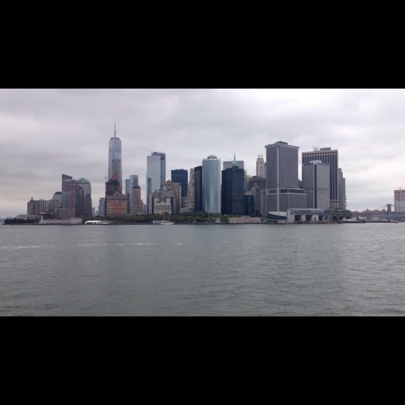 Meet your Posher, Alyssa - Picture 1 of 1